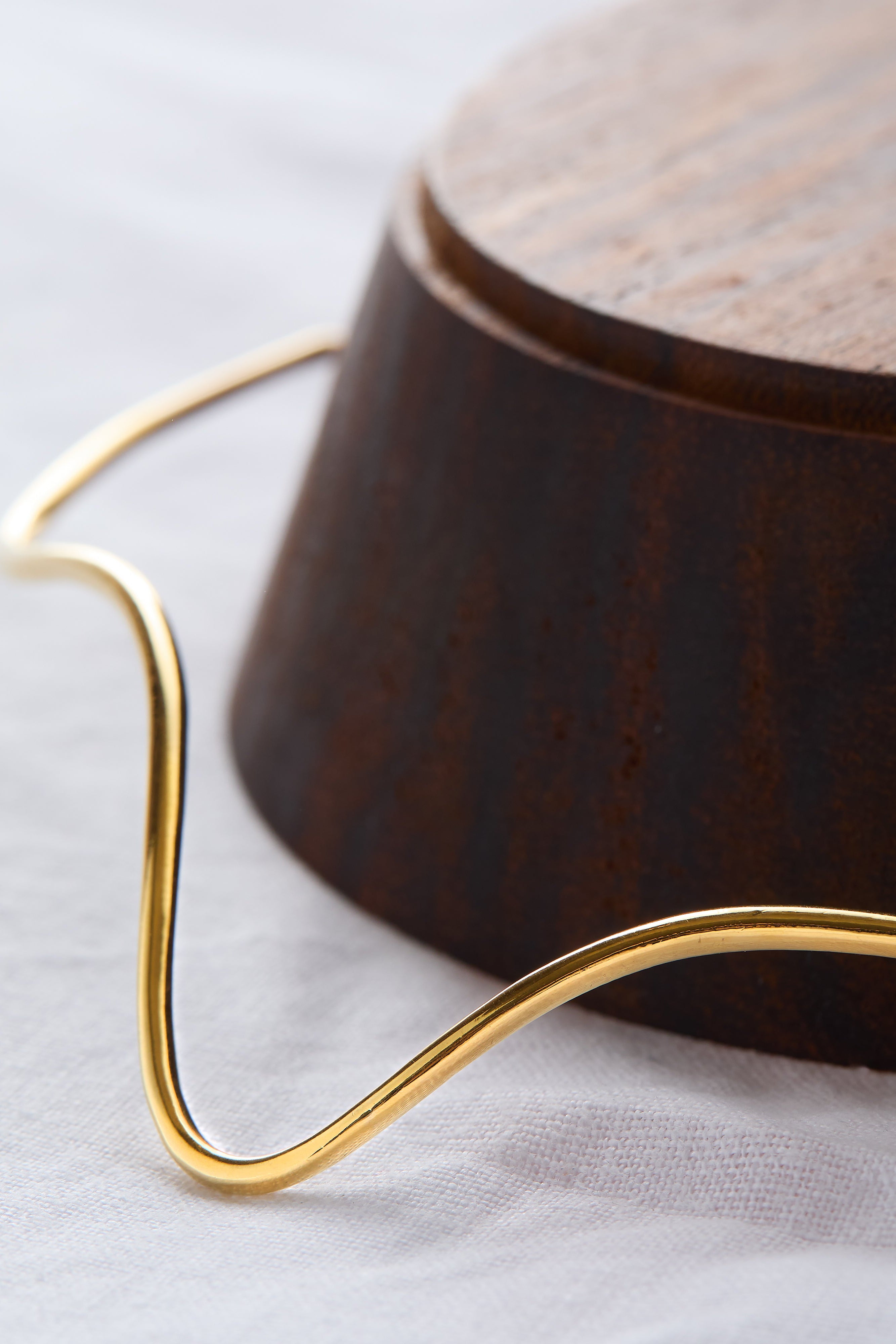 Luxury gold collar necklace comparable to Thelma West or Lucy Delius designs